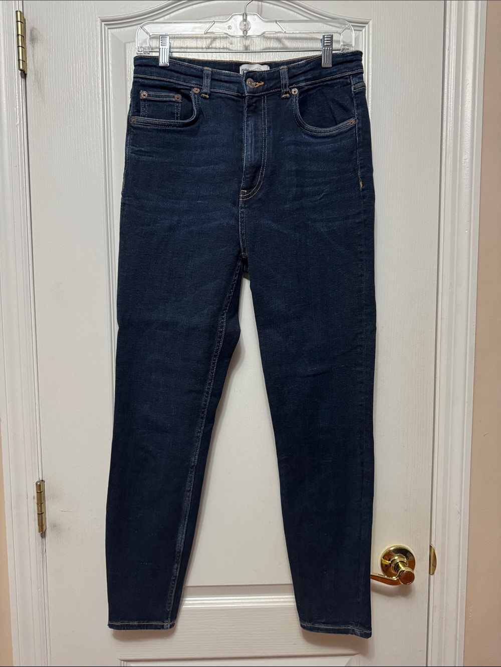 Zara Women’s Dark Blue Slim Fit Jeans
